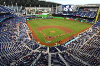 Illustration for article titled Photos: Marlins Park Is Satisfyingly Empty